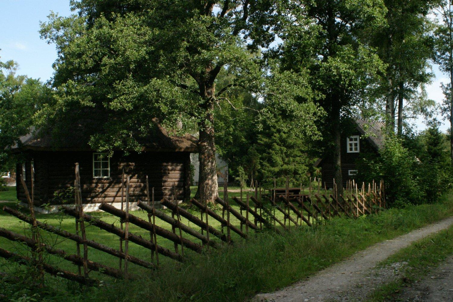 Mandjala Puhketalu - Cottages Buitenkant foto